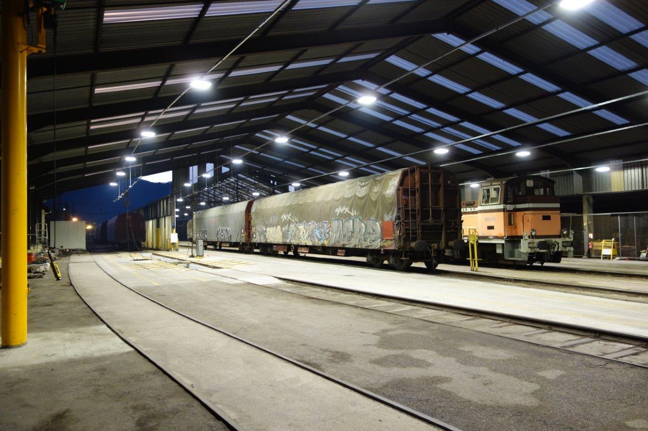 Plafoniere industriali Illuminazione per stazioni