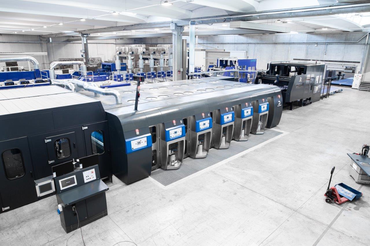 MYT36B perfetta per illuminare laboratori Lampada per capannoni